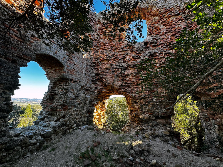 Castello di Stachilagi, Italy